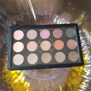 BH Cosmetics Studio Pro Duel Wet/Dry Eyeshadow